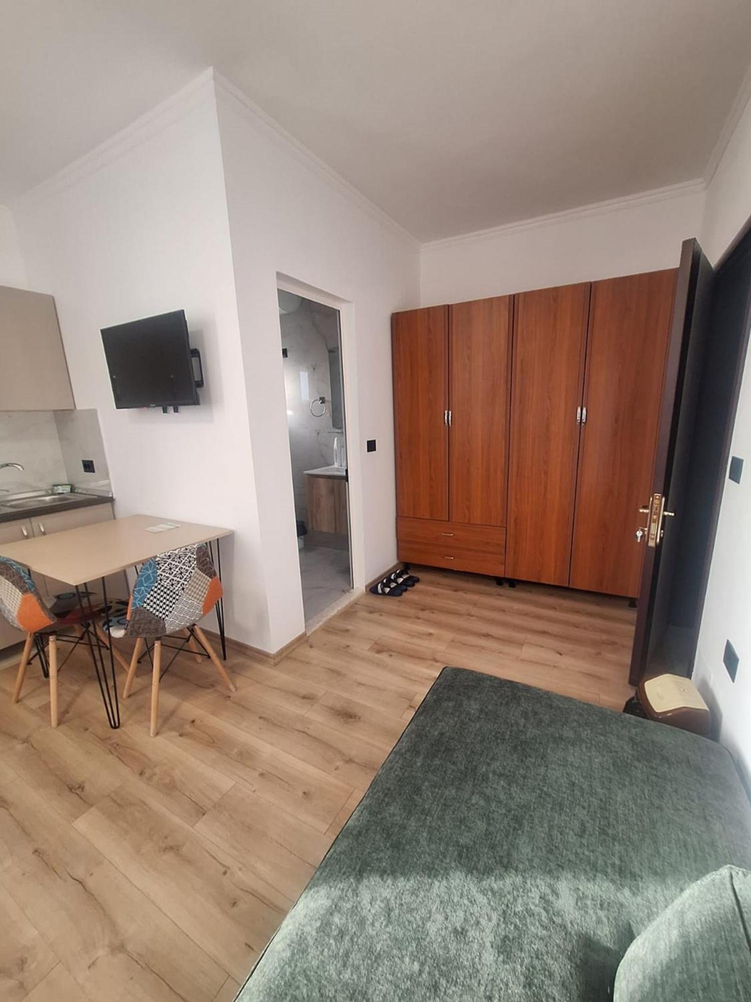 Apartamento Albania Comfort Near Center *